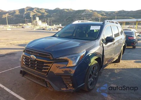 2025 Subaru Ascent Onyx Edition 7-Passenger z USA, uszkodzony, nr VIN 4S4WMAFD9S3413465